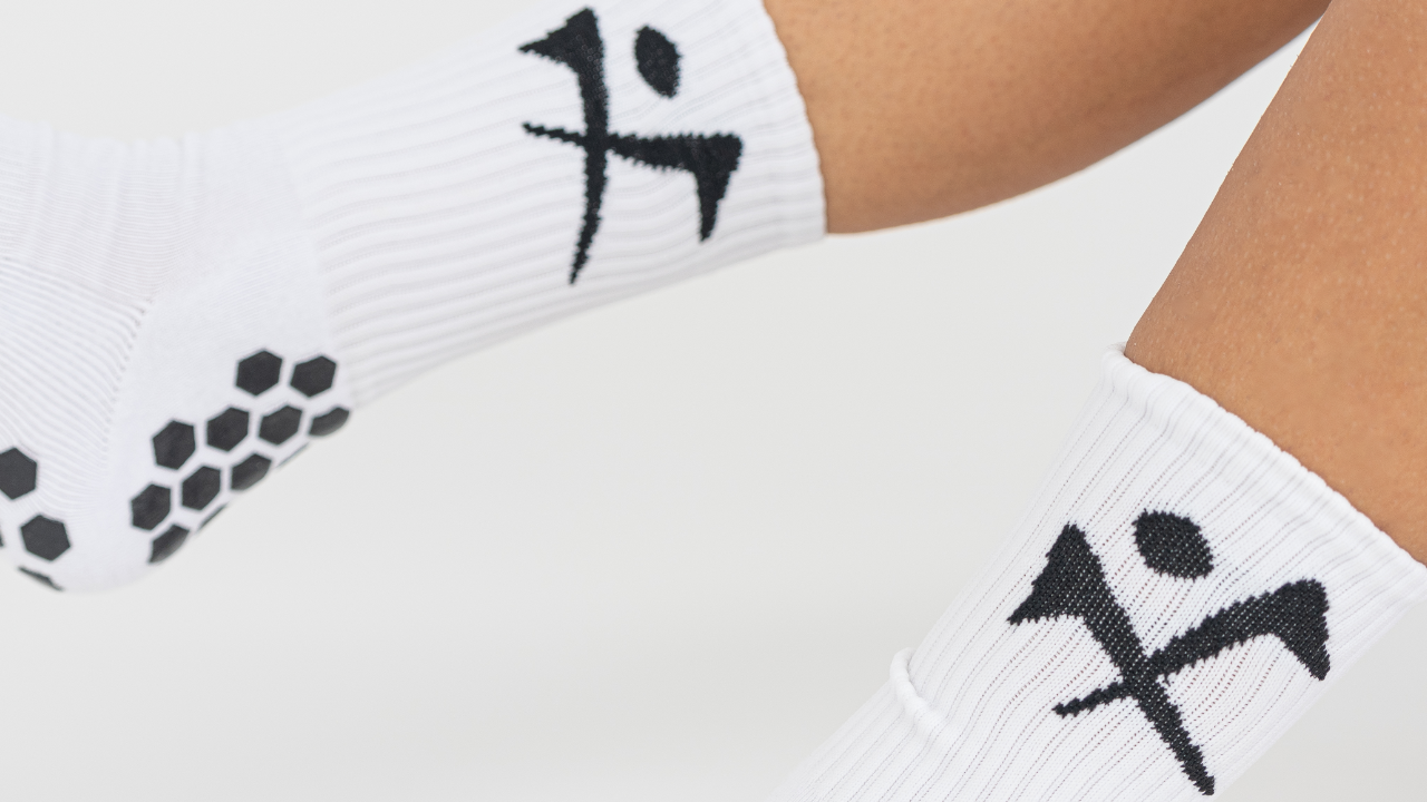 Premium Football Grip Socks – Heel Lock Pattern