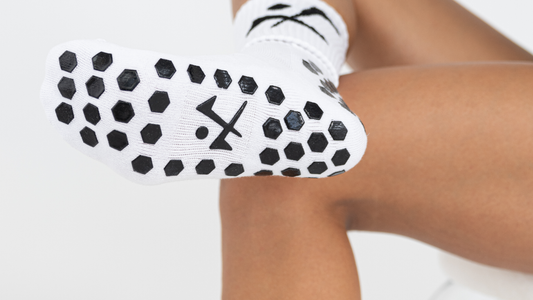 Premium Football Grip Socks – Heel Lock Pattern